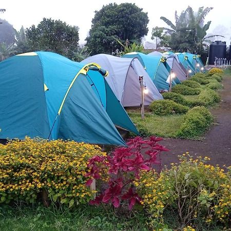 Hotel The Gate Rinjani Sajang Esterno foto